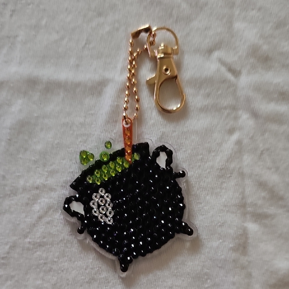 Rhinestone Witch's Cauldron Keychain